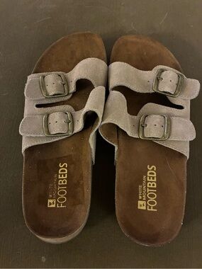 White Mountain "Helga" Footbeds Sandal Taupe Suede Slide Double Strap Comfort 9M